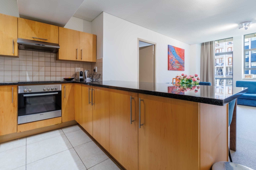 2 Bedroom Property for Sale in Cape Town City Centre Western Cape